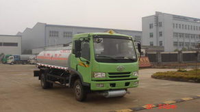 解放輕卡化工液體運(yùn)輸車 價(jià)格、參數(shù)、圖片及廠家介紹